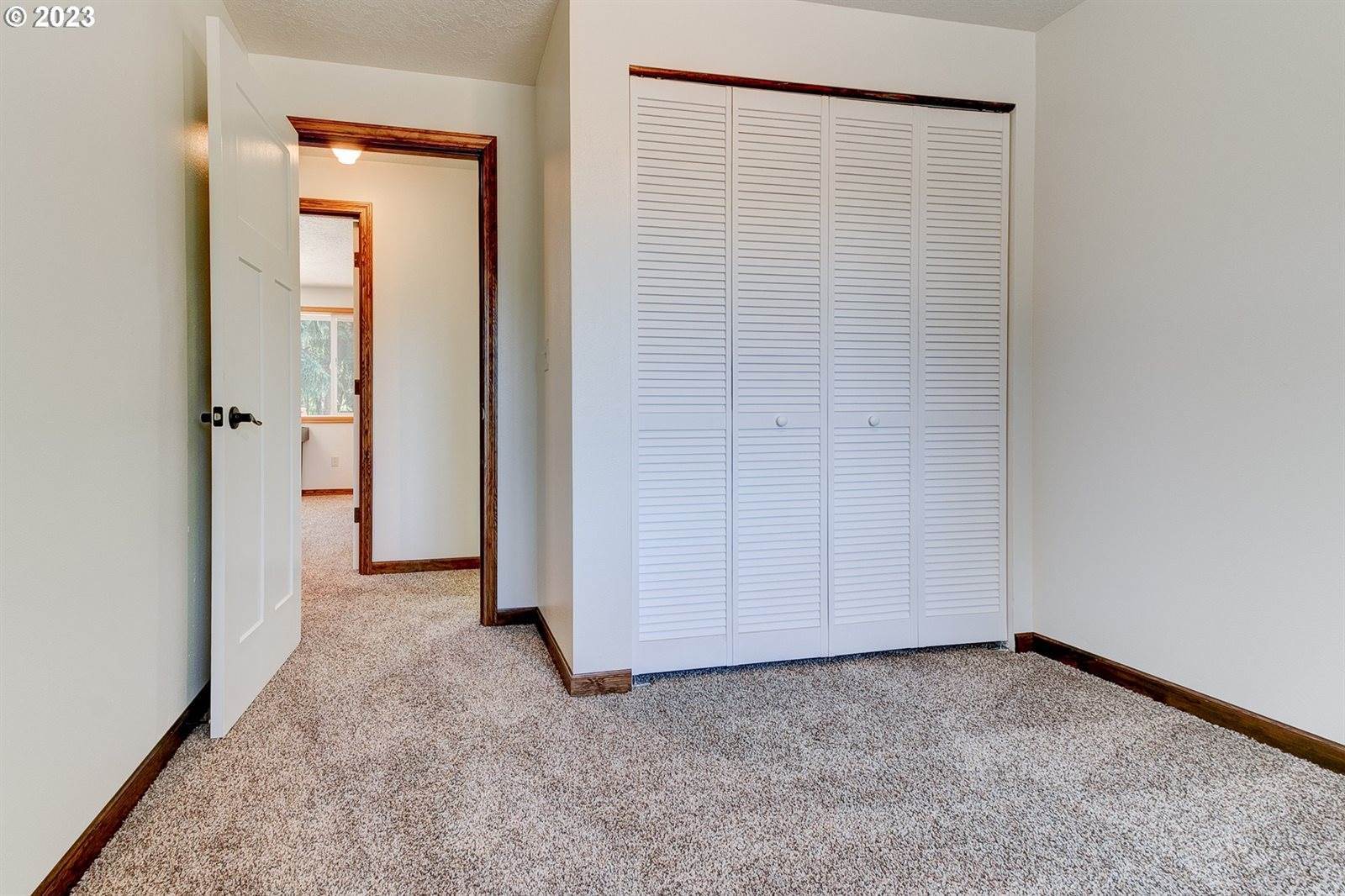 1625 SE Regner Rd, Gresham, OR 97080