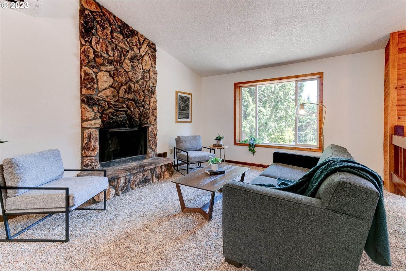 1625 SE Regner Rd, Gresham, OR 97080