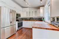 1625 SE Regner Rd, Gresham, OR 97080