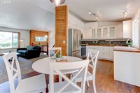 1625 SE Regner Rd, Gresham, OR 97080