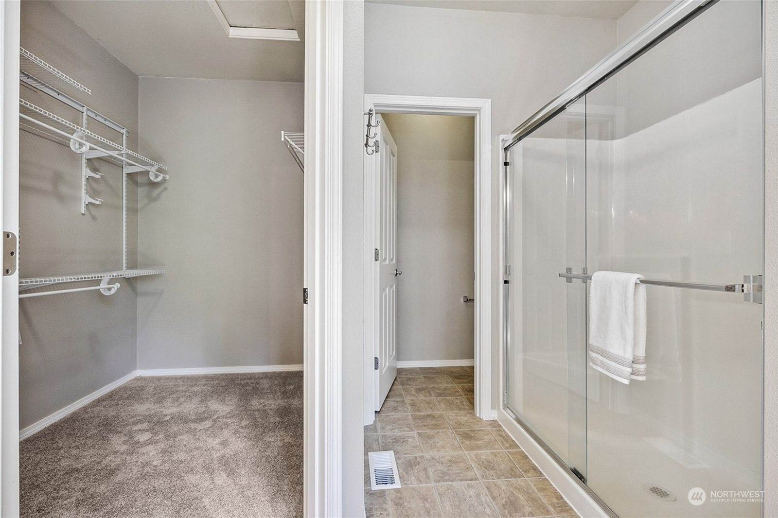 8928 Campus Meadows Loop NE, Lacey, WA 98516