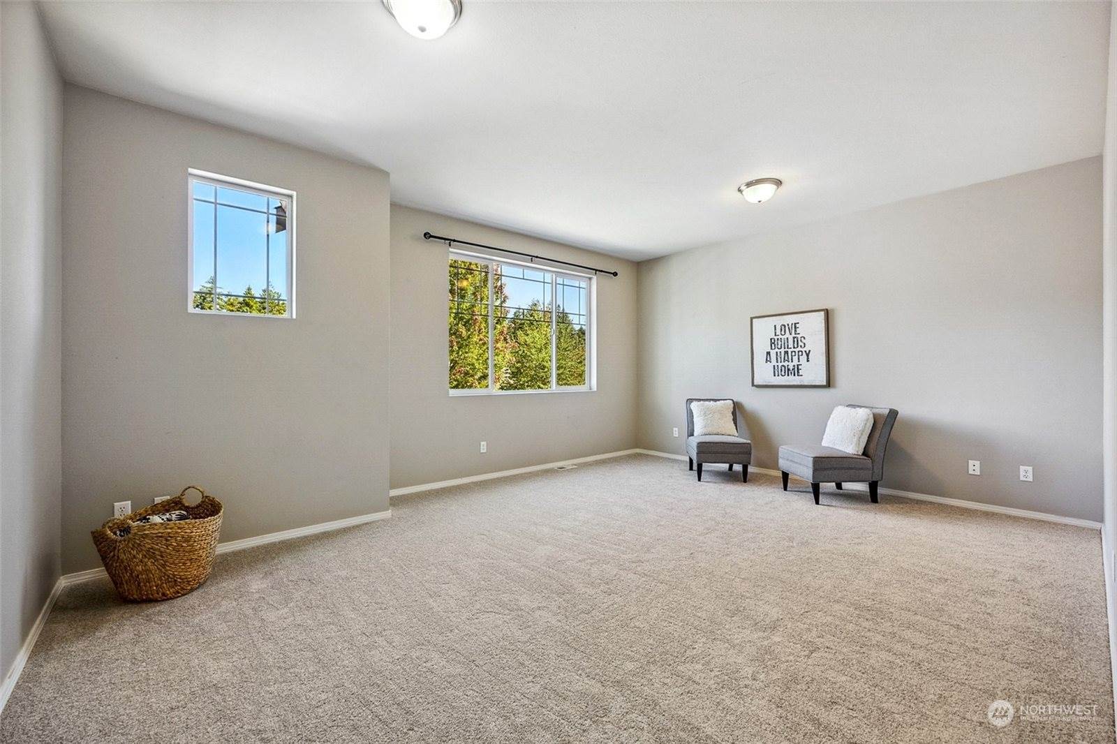 8928 Campus Meadows Loop NE, Lacey, WA 98516