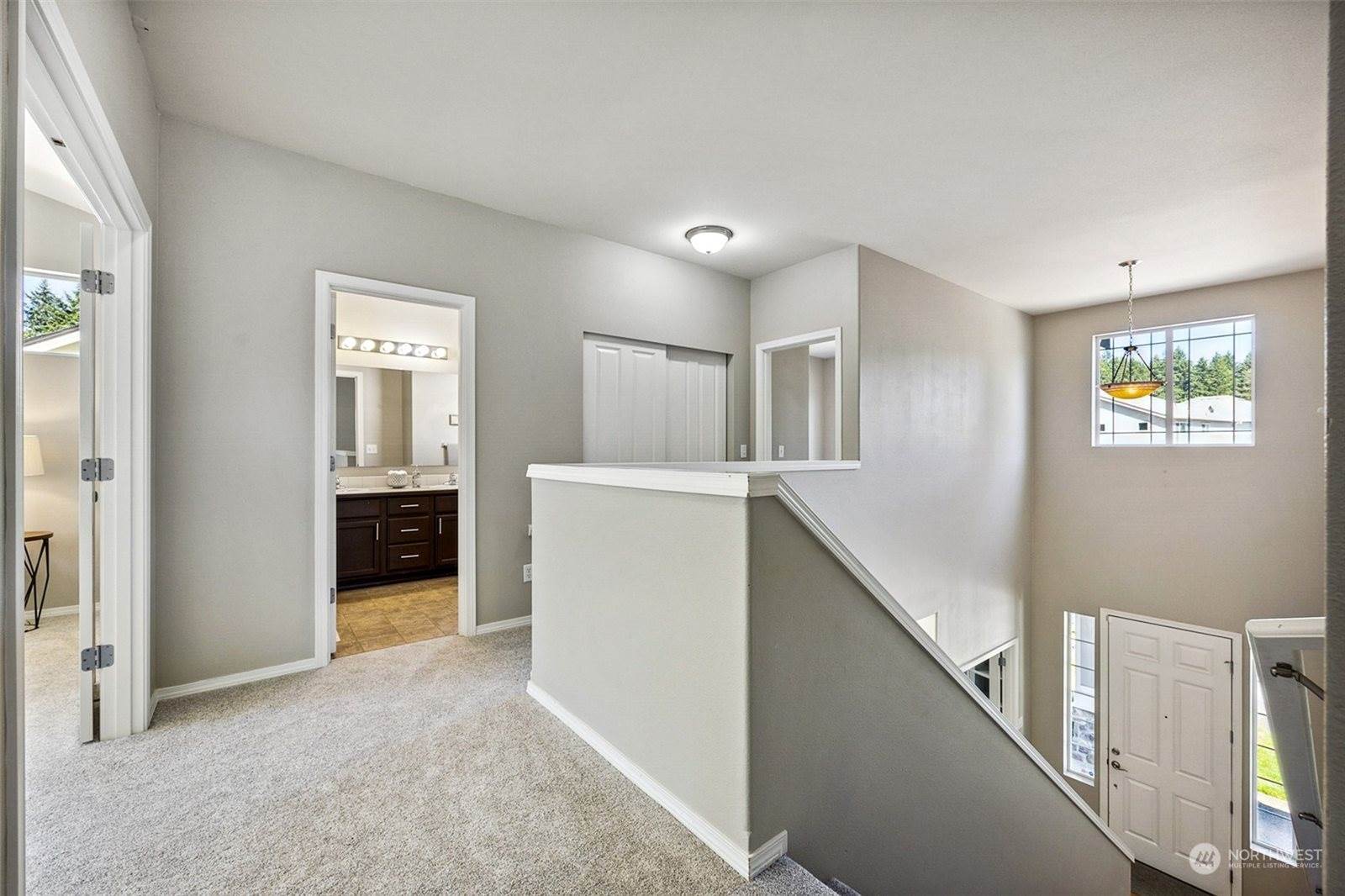 8928 Campus Meadows Loop NE, Lacey, WA 98516