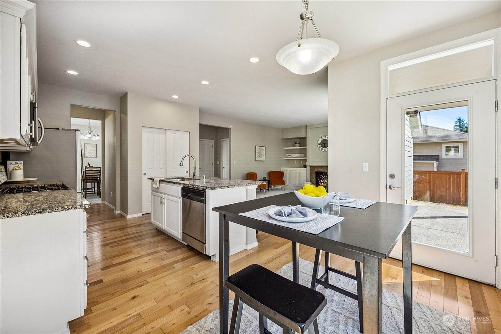 8928 Campus Meadows Loop NE, Lacey, WA 98516