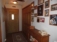 2975 157TH Avenue, Sherrard, IL 61281