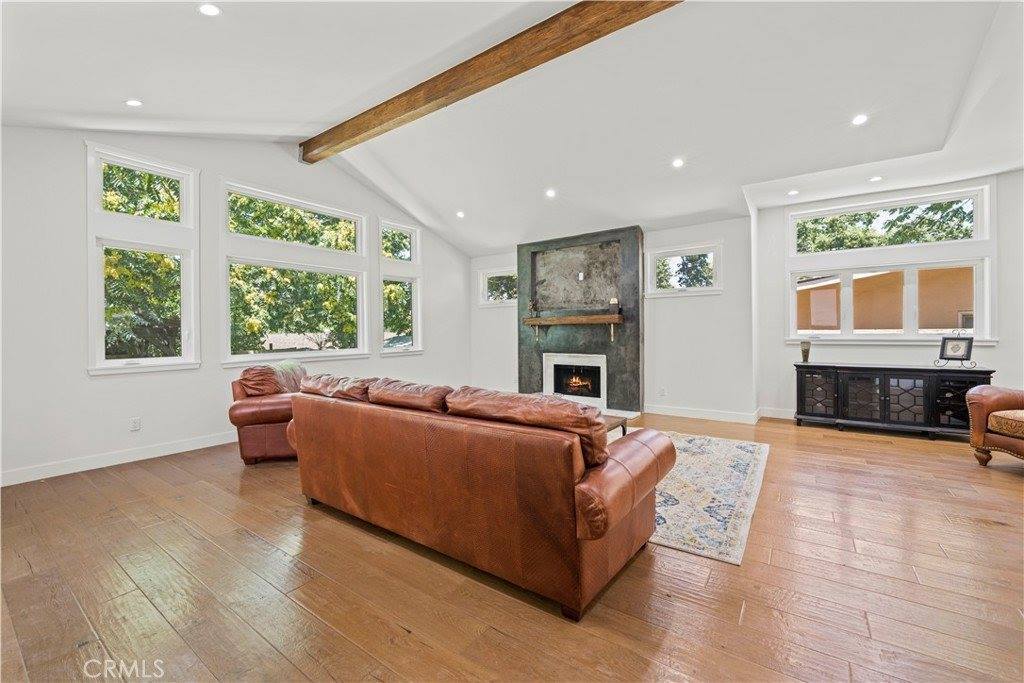 25019 Atwood Boulevard, Newhall, CA 91321