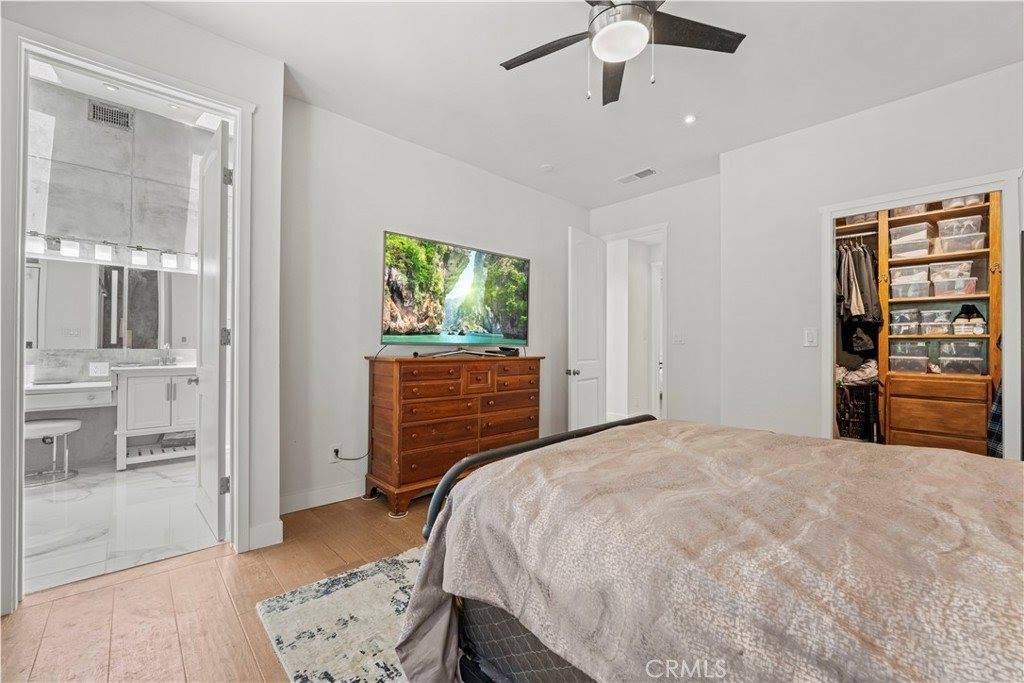 25019 Atwood Boulevard, Newhall, CA 91321