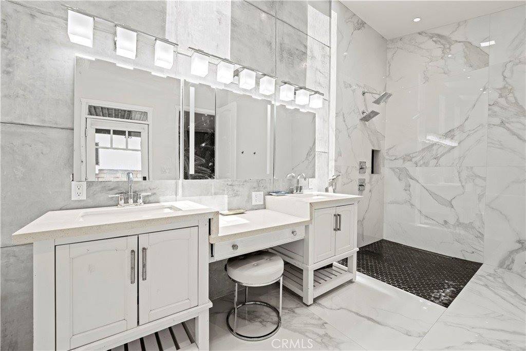 25019 Atwood Boulevard, Newhall, CA 91321