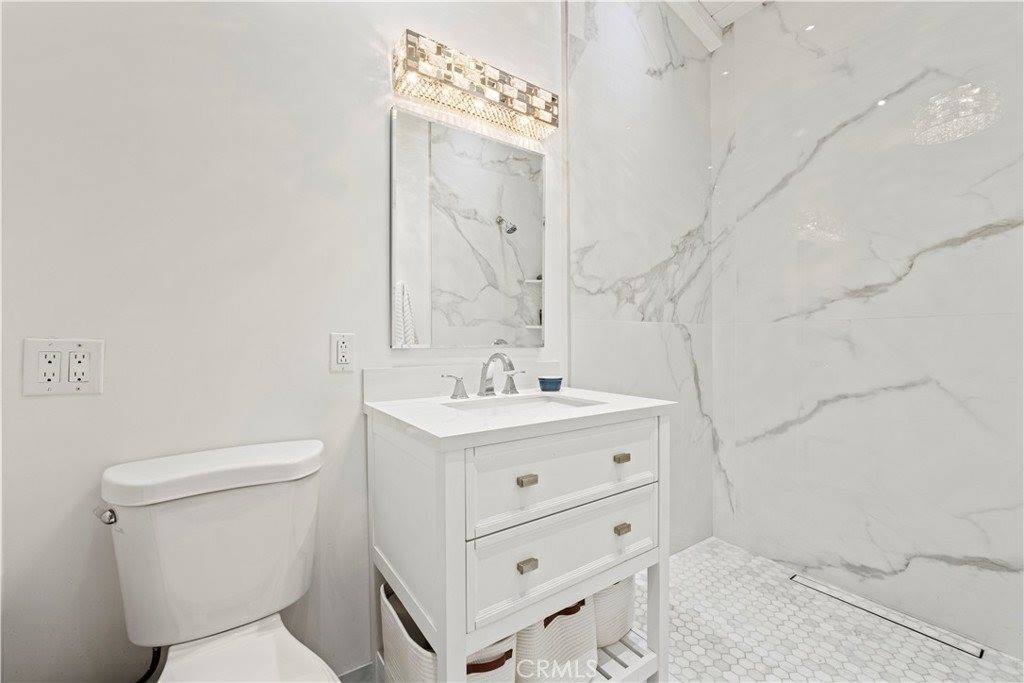 25019 Atwood Boulevard, Newhall, CA 91321