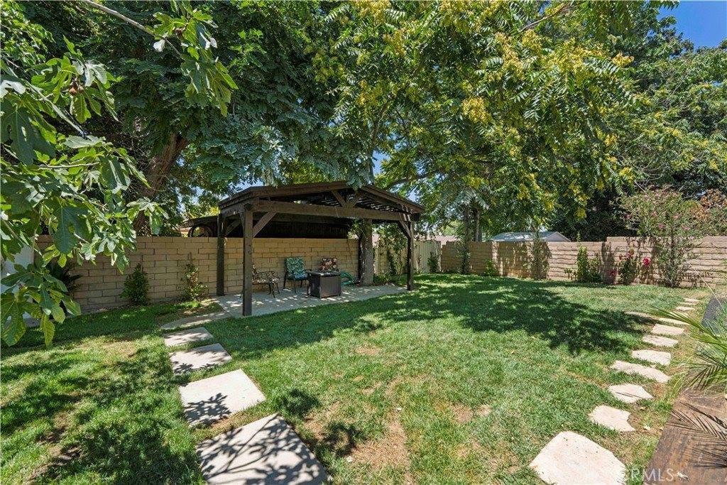 25019 Atwood Boulevard, Newhall, CA 91321