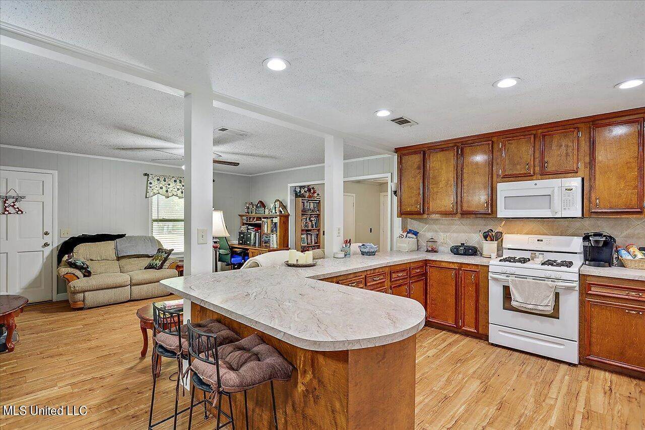 417 Gill Road, Brandon, MS 39042