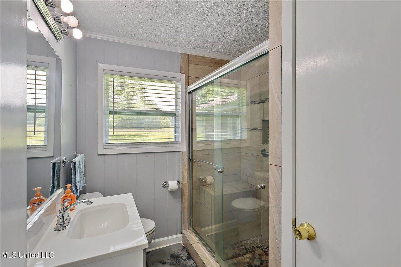 417 Gill Road, Brandon, MS 39042