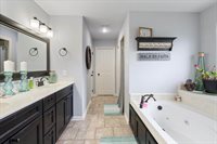 14 Porter Field Rd, Greenbrier, AR 72058