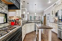 14 Porter Field Rd, Greenbrier, AR 72058