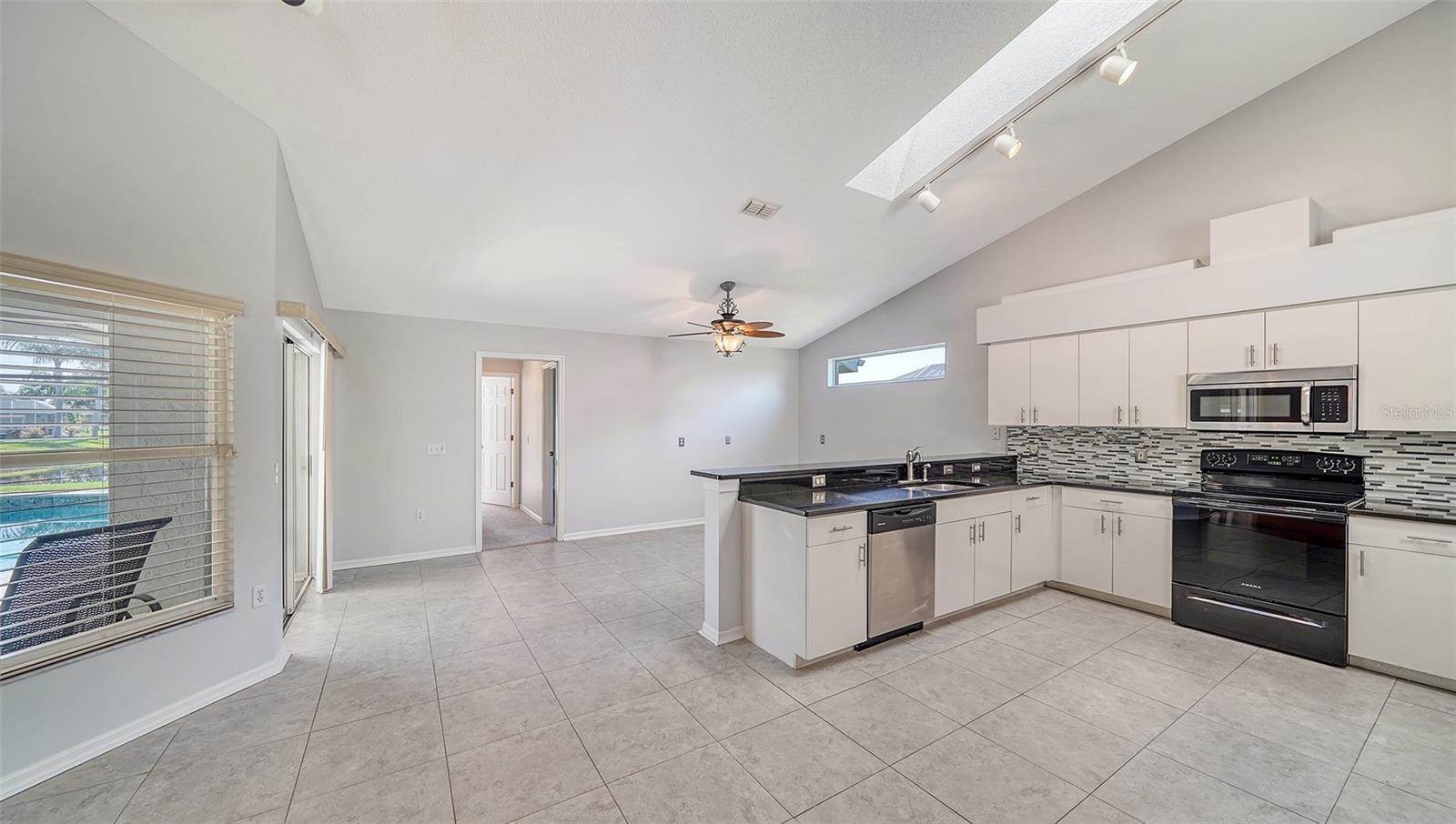 5007 72ND Street East, Bradenton, FL 34203