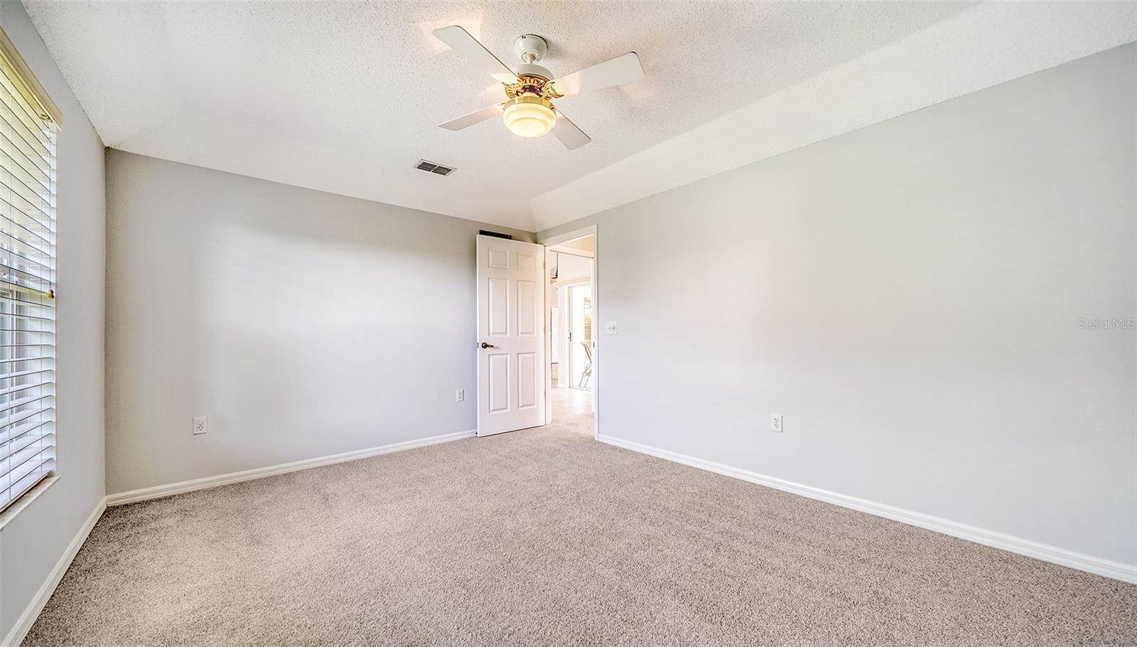 5007 72ND Street East, Bradenton, FL 34203