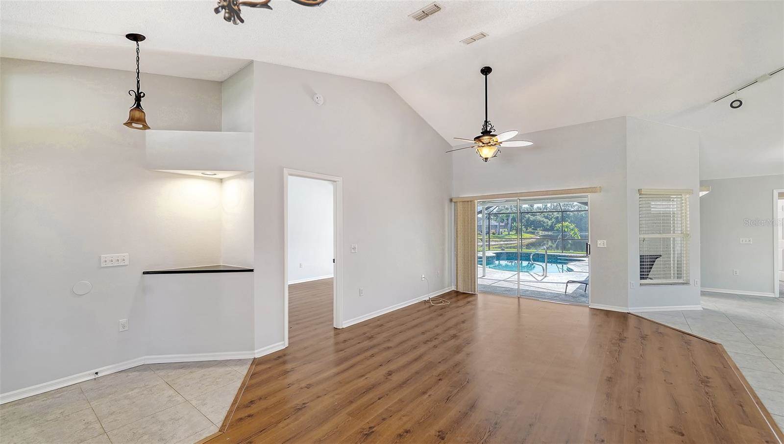 5007 72ND Street East, Bradenton, FL 34203