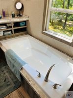 205 WG Sorsby Rd, Texarkana, TX 75501