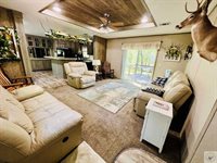 205 WG Sorsby Rd, Texarkana, TX 75501