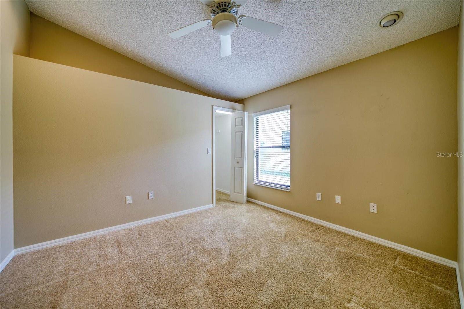 513 Bent Oak Court, Spring Hill, FL 34609