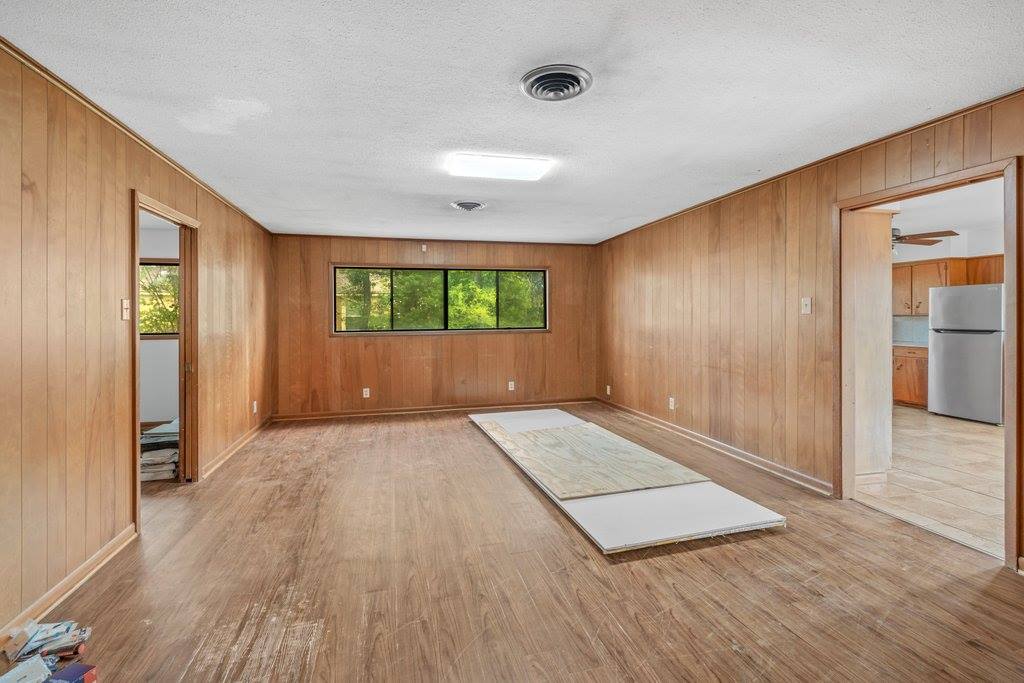 1709 Enterprise Blvd, Lake Charles, LA 70601