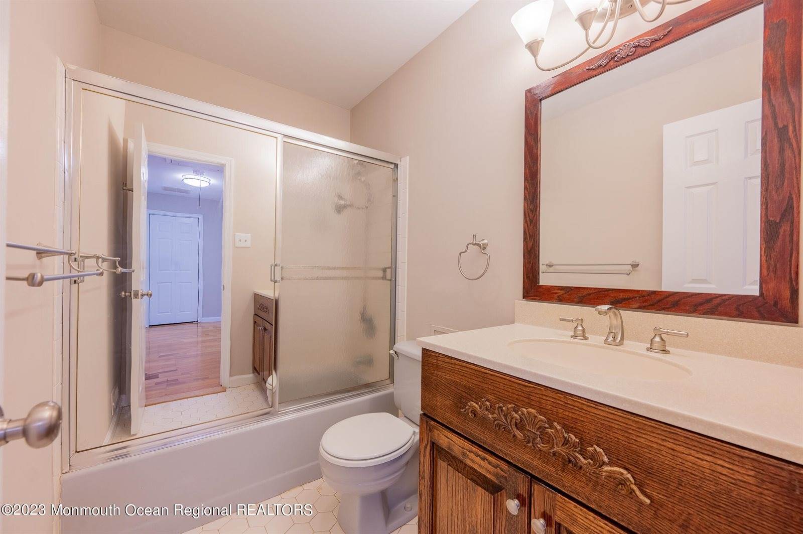 20 Bittersweet Drive, Jackson, NJ 08527