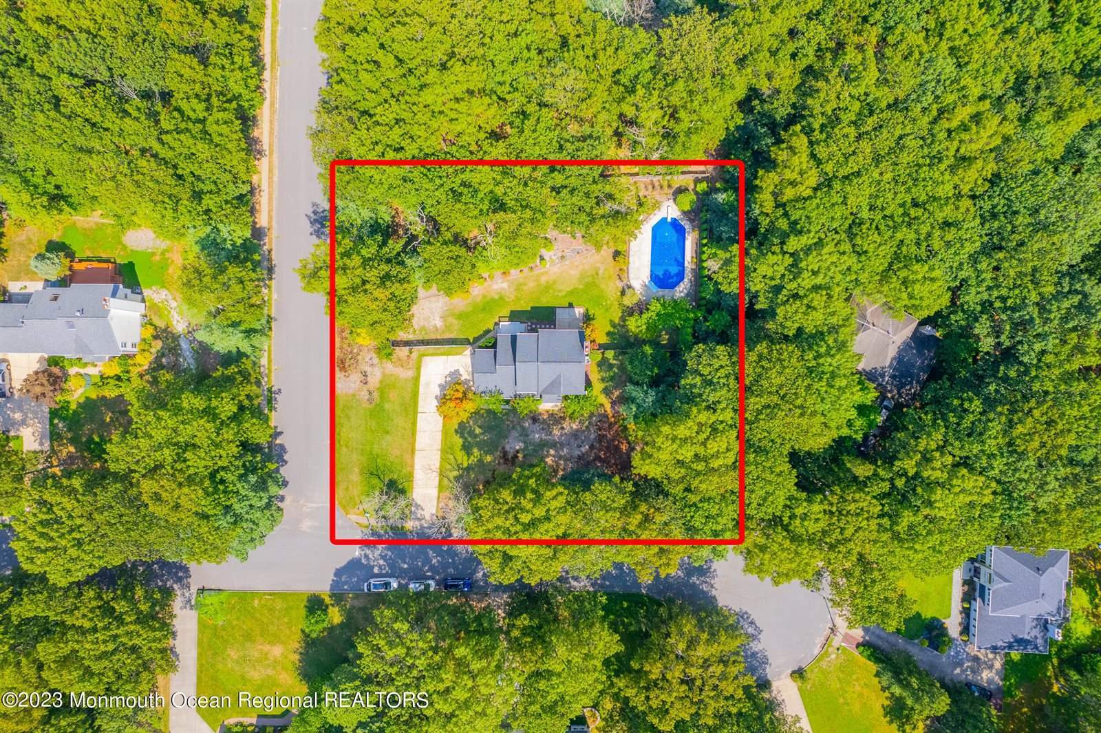 20 Bittersweet Drive, Jackson, NJ 08527