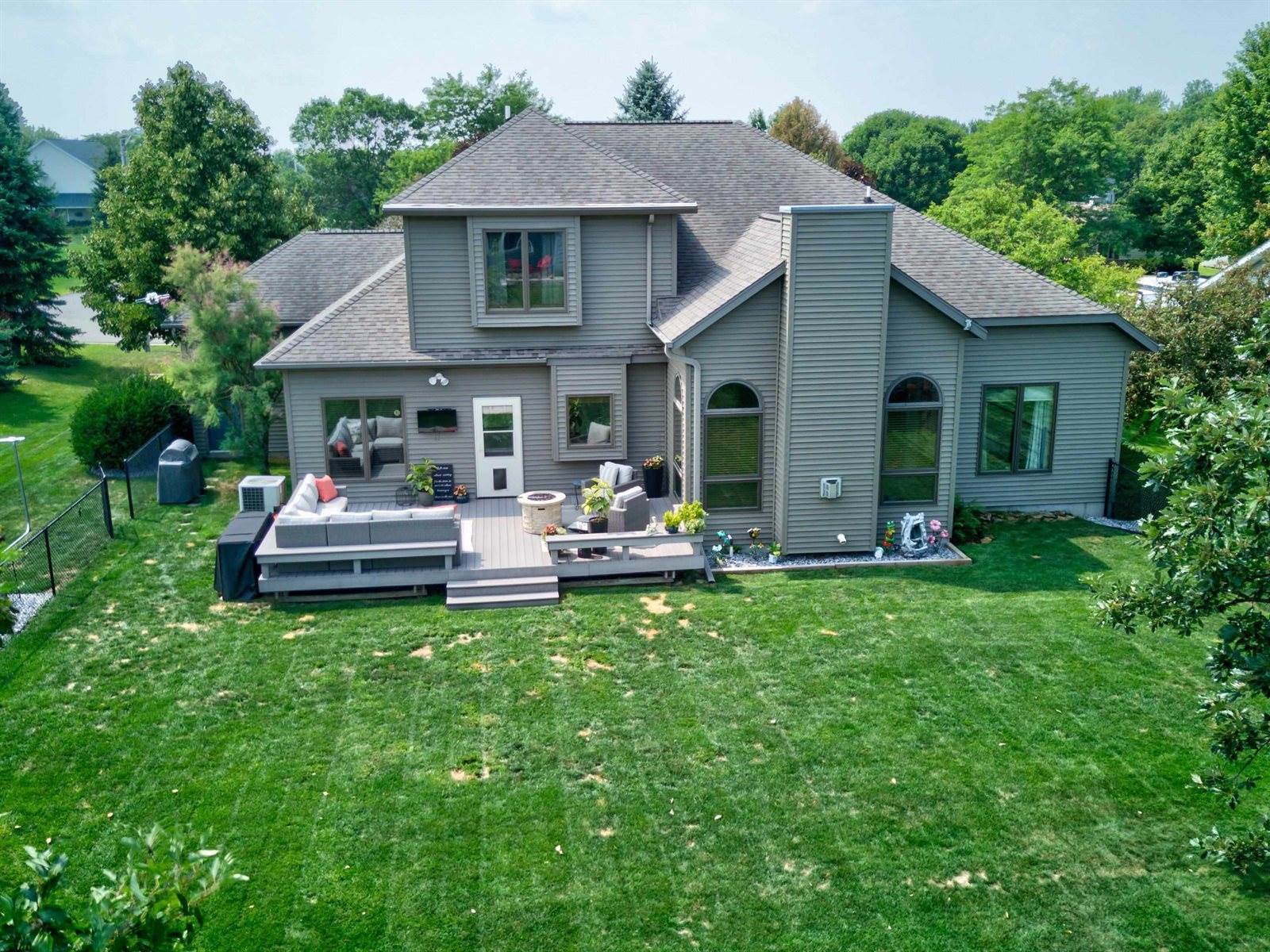 211 Magnolia Drive, Marshfield, WI 54449