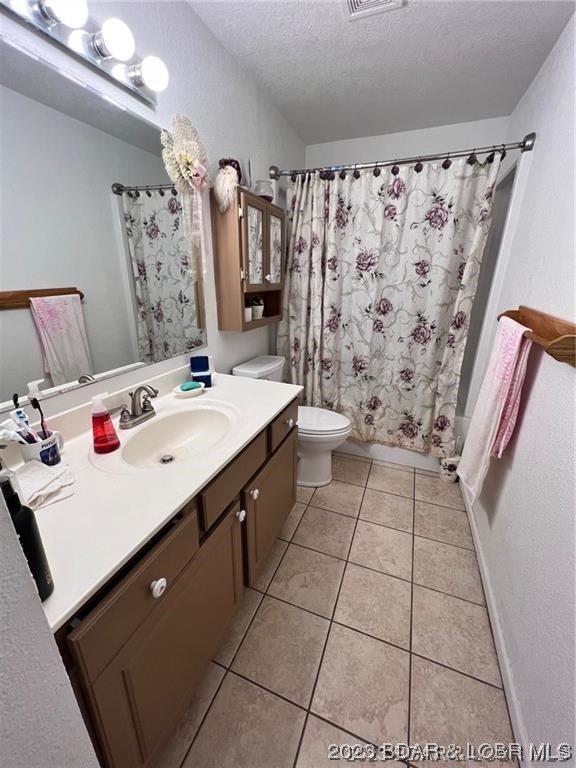 146 Helms Street, Camdenton, MO 65020