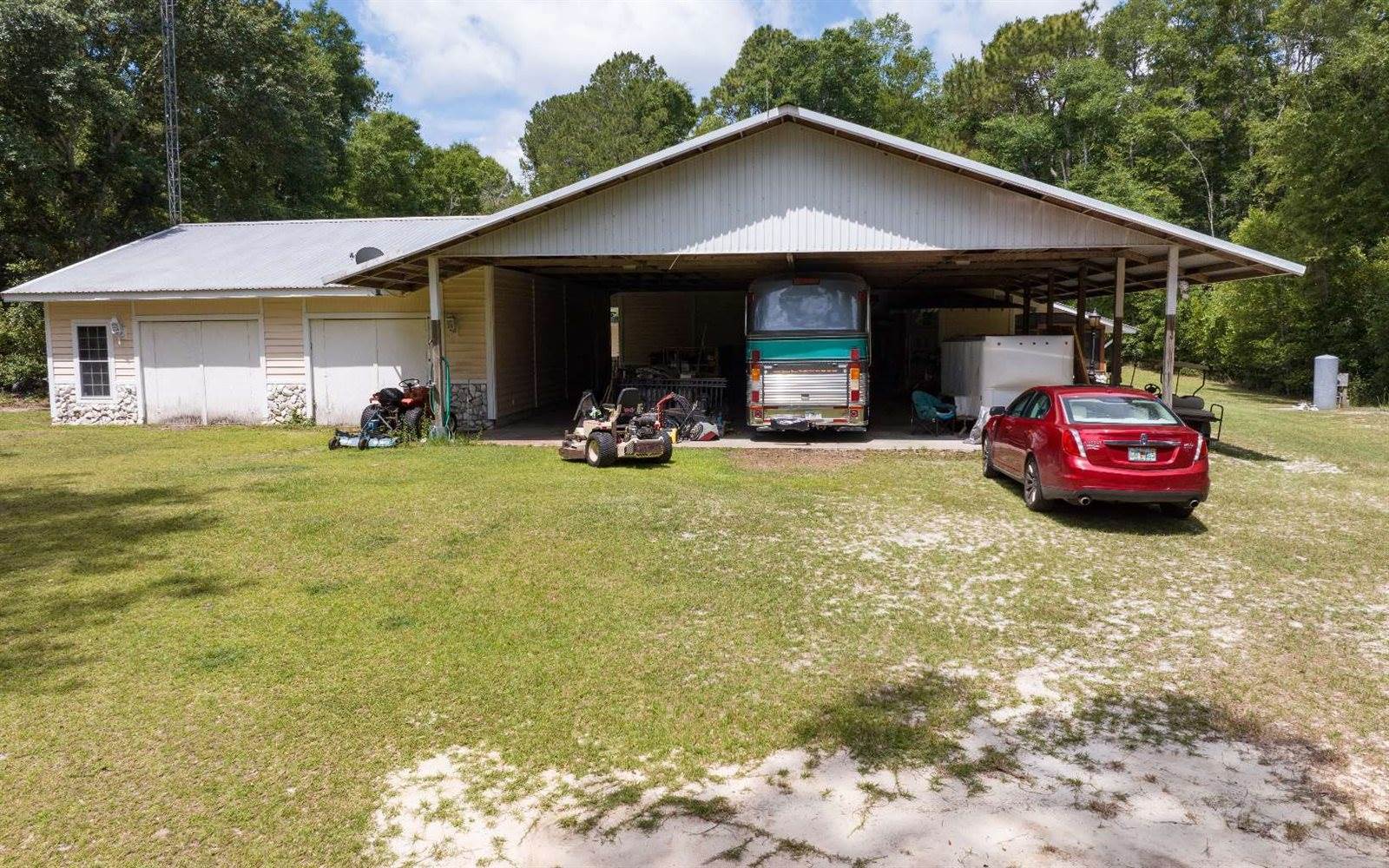 19154 62 Place, Live Oak, FL 32060