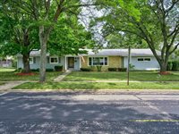 1419 S Felker Avenue, Marshfield, WI 54449