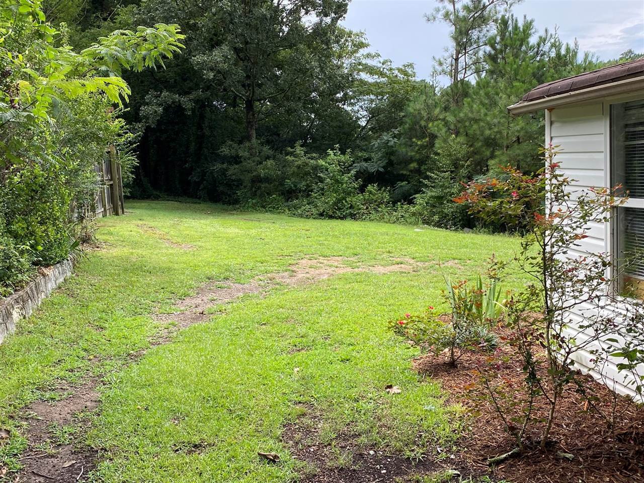 704 Moore Ave, LaFayette, GA 30728