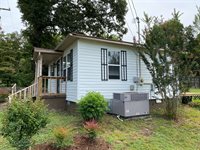 704 Moore Ave, LaFayette, GA 30728