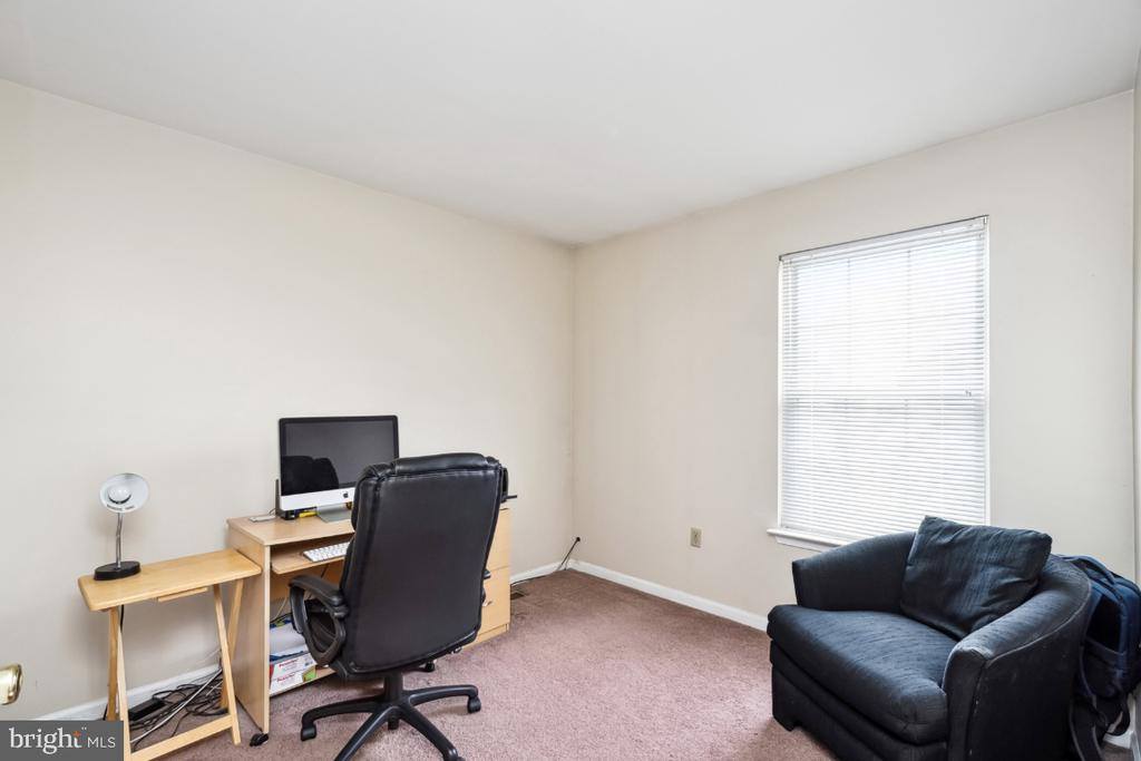 128 Three Rivers Drive, Newark, DE 19702