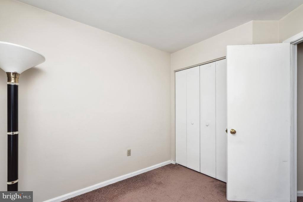 128 Three Rivers Drive, Newark, DE 19702