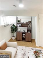 128 Three Rivers Drive, Newark, DE 19702