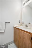 128 Three Rivers Drive, Newark, DE 19702