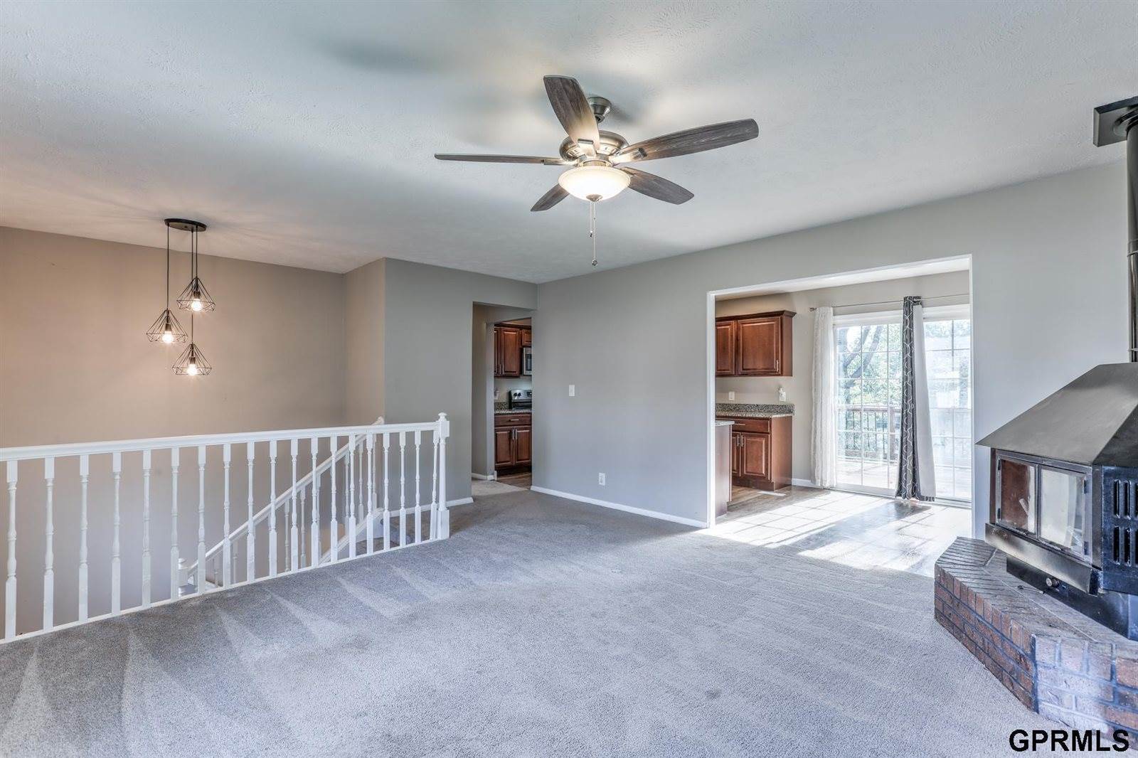 3389 S 130 Street, Omaha, NE 68144