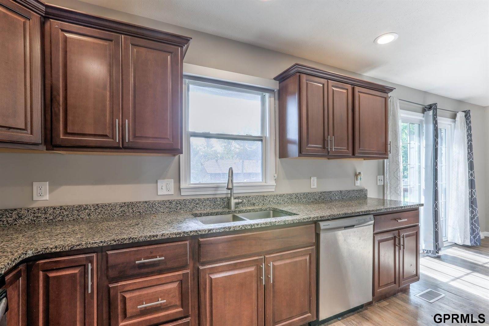 3389 S 130 Street, Omaha, NE 68144