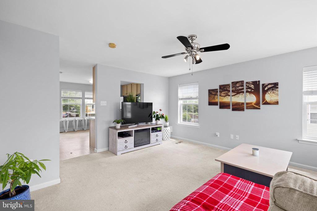 113 Monticello Square, Winchester, VA 22602