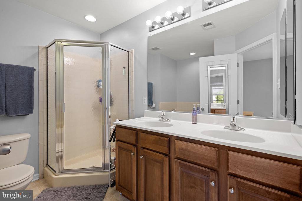 113 Monticello Square, Winchester, VA 22602