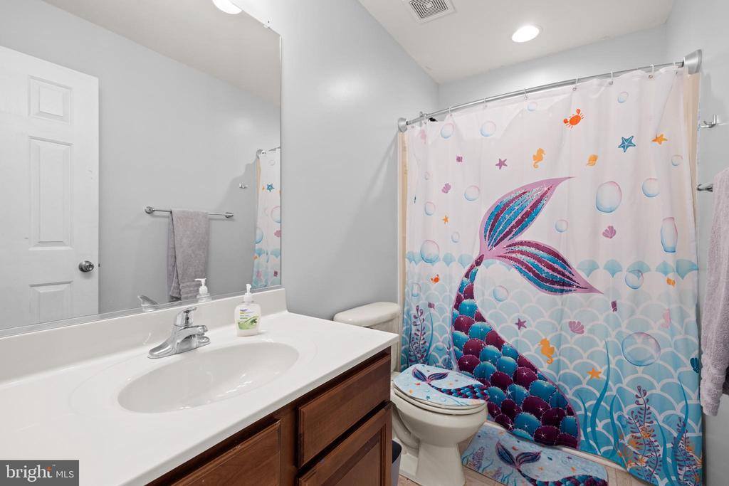 113 Monticello Square, Winchester, VA 22602