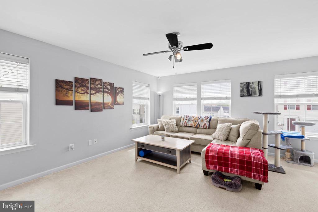 113 Monticello Square, Winchester, VA 22602