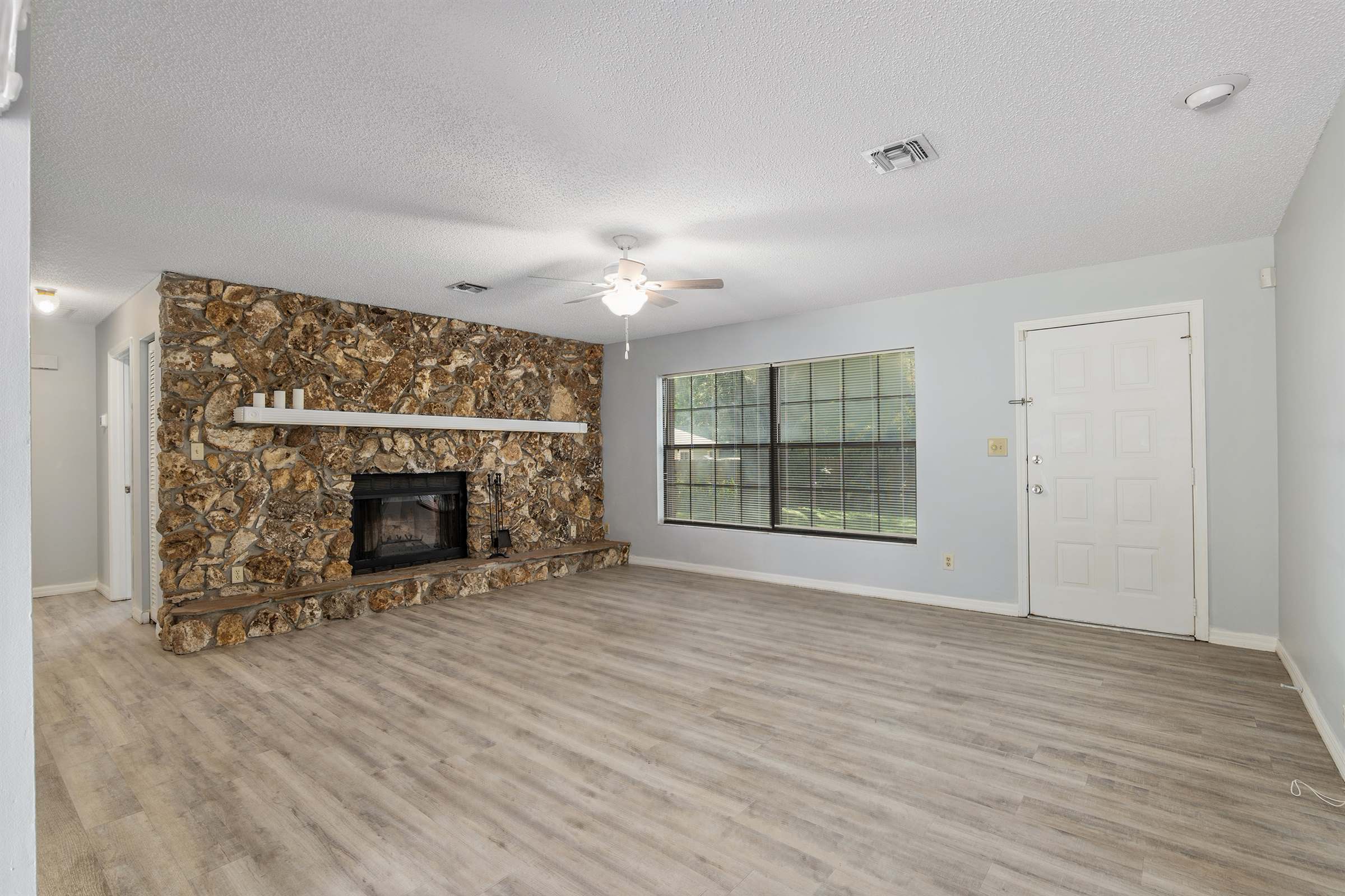 4550 NE 24TH Court, Ocala, FL 34479