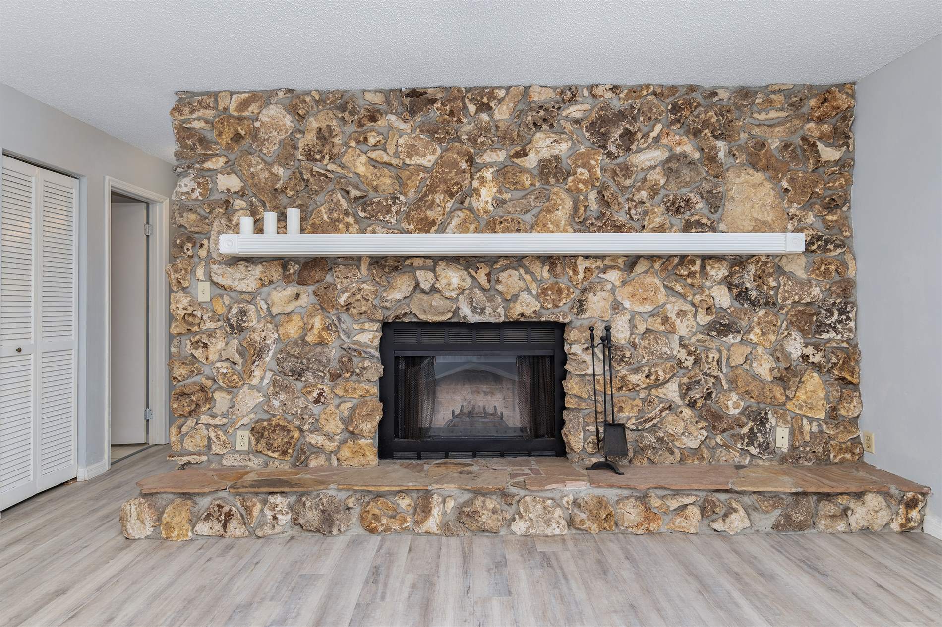 4550 NE 24TH Court, Ocala, FL 34479