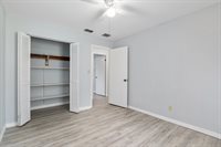 4550 NE 24TH Court, Ocala, FL 34479