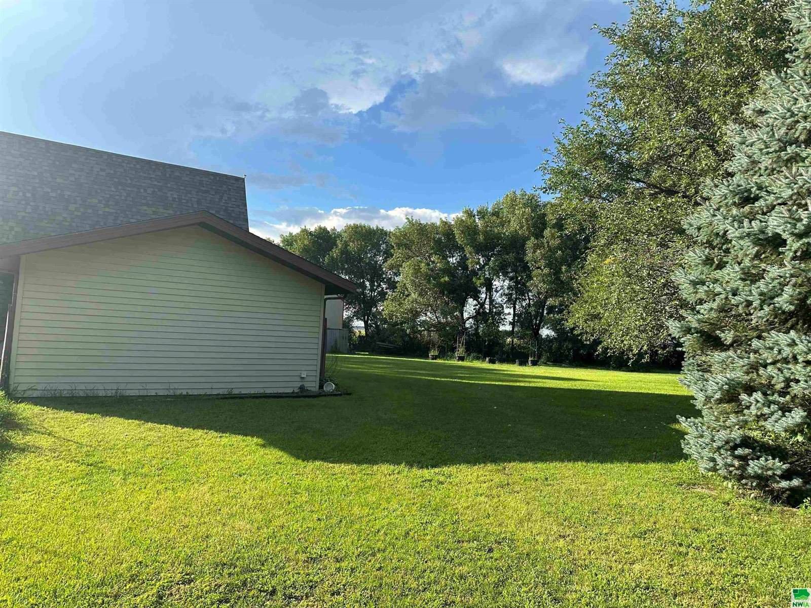 17948 K42, LeMars, IA 51031