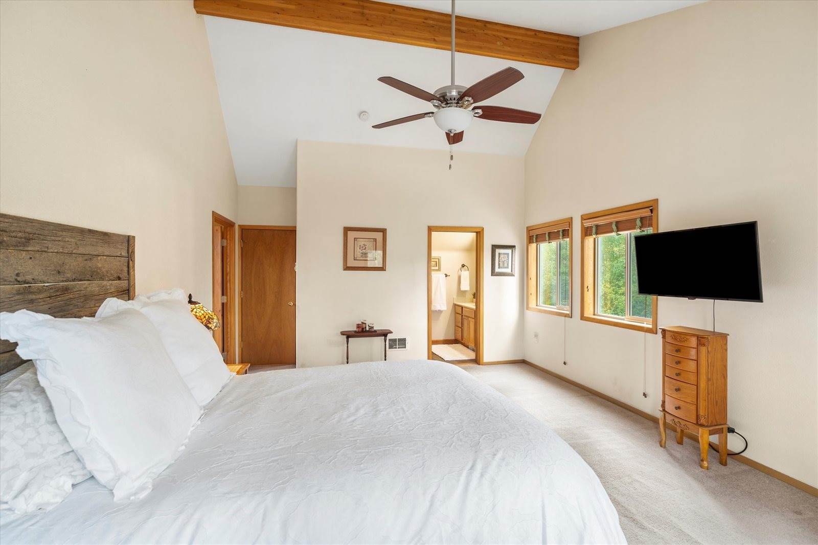 129 Tamarack Woods Drive, Lakeside, MT 59922