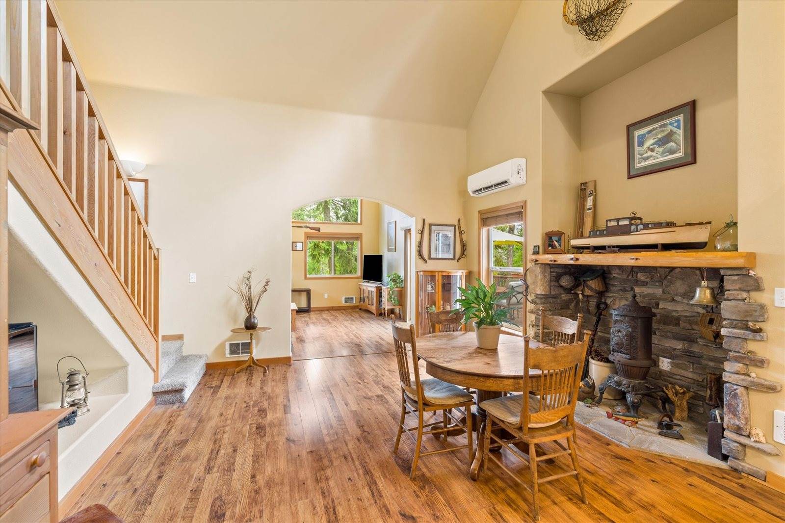 129 Tamarack Woods Drive, Lakeside, MT 59922