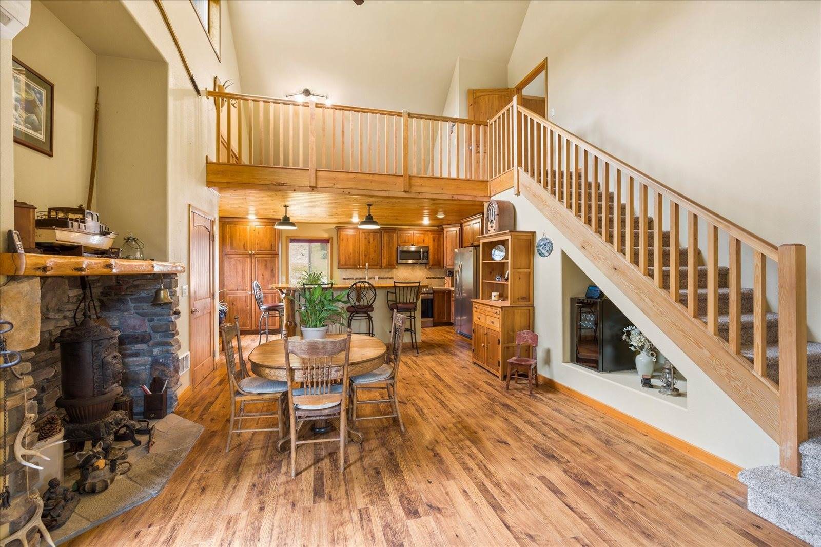 129 Tamarack Woods Drive, Lakeside, MT 59922